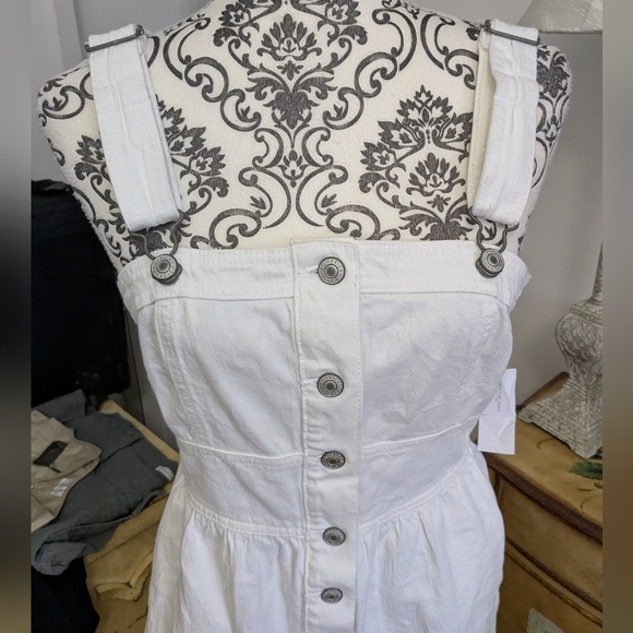 American Eagle Dress - Picture 2 of 8